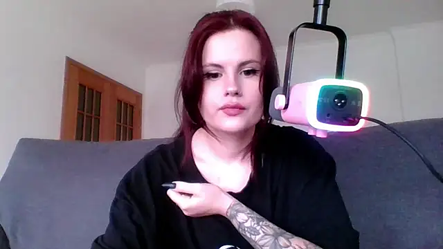 Snapshot of Della_Ideal chatting on 28, 2, 2025 Della Ideal online show from 28, 2, 2025