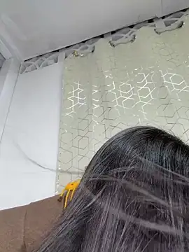 virginbrunette99 online show from 4, 4, 2026