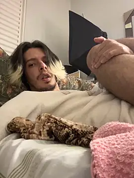 blondetwink online show from 18, 5, 2026
