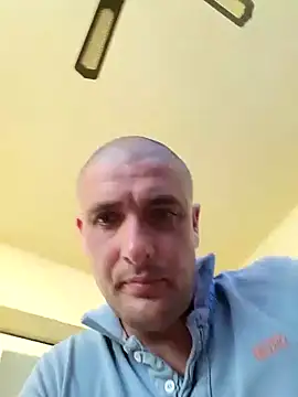 Davideee77777 online show from 3, 5, 2026