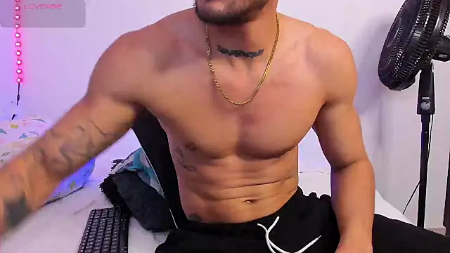 Snapshot of morenosiam chatting on 11, 7, 2026 morenosiam online show from 11, 7, 2026