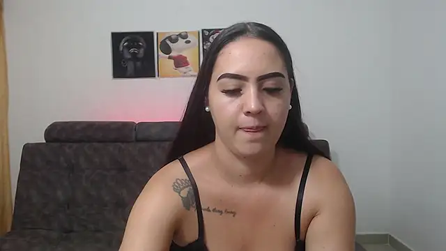 Anthonela Queen online show from 9, 3, 2025