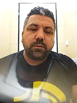 Snapshot of Alexander18edd chatting on 17, 12, 2025 Alexander18edd online show from 17, 12, 2025