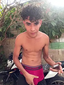 twinks 28 online show from 18, 3, 2026