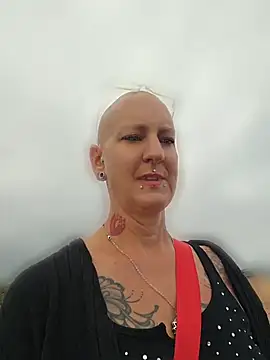 Snapshot of Emma_Milf25 chatting on 30, 4, 2026 Emma Milf25 online show from 30, 4, 2026