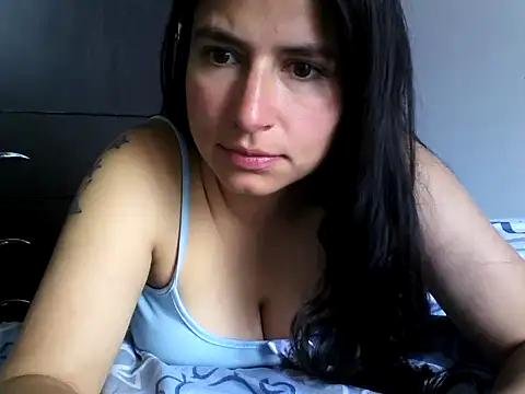 Escarcha-blue online show from 25, 2, 2025