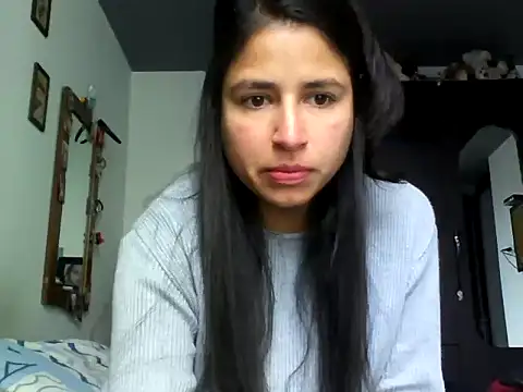 Escarcha-blue online show from 7, 3, 2025