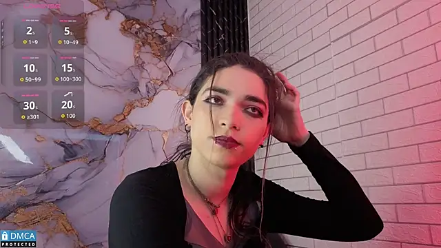 MaeveKuro online show from 14, 4, 2026