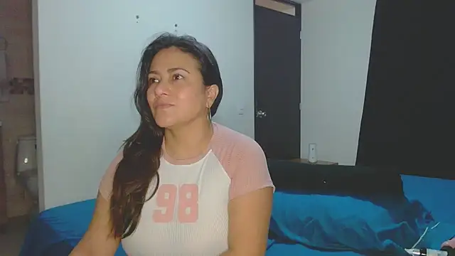 roxanasexy2025 online show from 24, 11, 2025