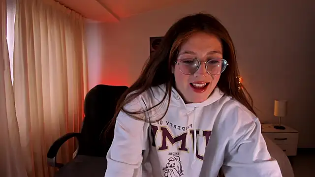 Emily Warren  online show from 30, 9, 2025