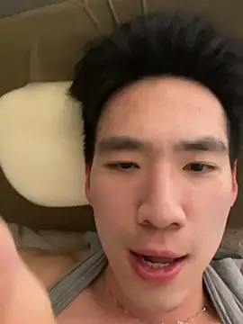 Snapshot of Hon1069 chatting on 2, 2, 2026 Hon1069 online show from 2, 2, 2026