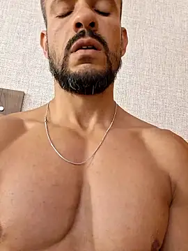 juniortche1313 online show from 23, 2, 2026