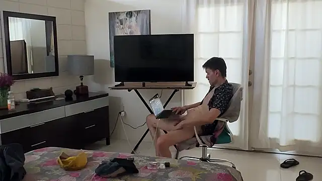 webtonight online show from 26, 2, 2025