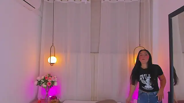 Haily b online show from 10, 4, 2026