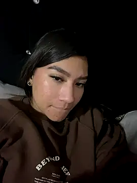 yousweet-Scarett online show from 2, 10, 2025