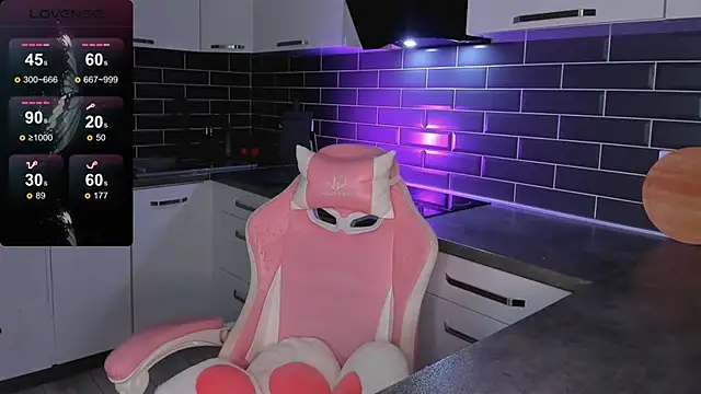 EmmaVictori1 online show from 6, 4, 2026