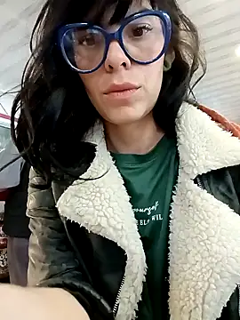 Snapshot of Ali3Martin chatting on 14, 3, 2025 Ali3Martin online show from 14, 3, 2025