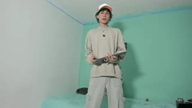 Maxxi hot23 online show from 4, 11, 2025