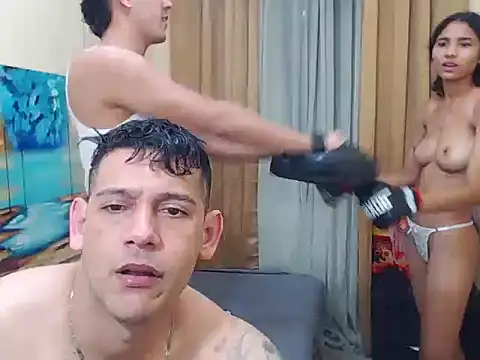 Snapshot of fuck_brutal_ chatting on 14, 11, 2025 fuck brutal online show from 14, 11, 2025