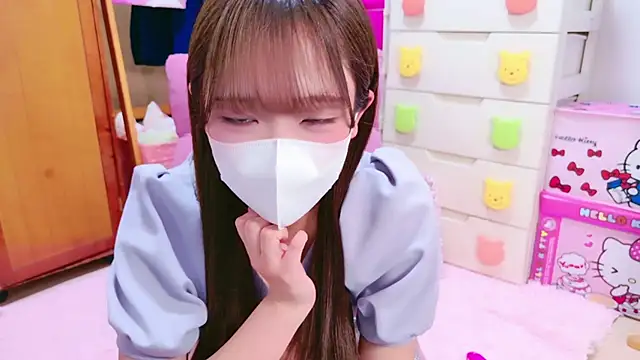 Snapshot of Oo_aki chatting on 13, 3, 2025 Oo aki online show from 13, 3, 2025