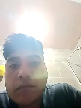 crisssalazar online show from 18, 3, 2025