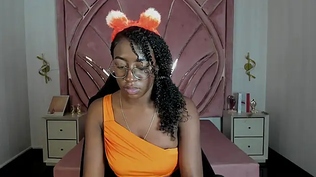 Qeen blackk online show from 17, 10, 2025