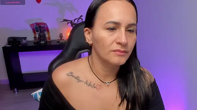 Sara Charmy online show from 25, 6, 2026