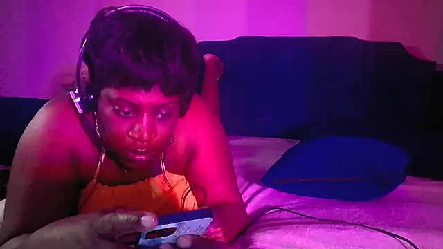 lovelyenigma365 online show from 7, 3, 2025