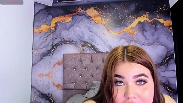 MadissonLee   online show from 28, 11, 2025