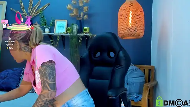 yessila parker online show from 15, 11, 2025