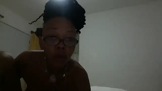 Ladyzee25 online show from 24, 9, 2025