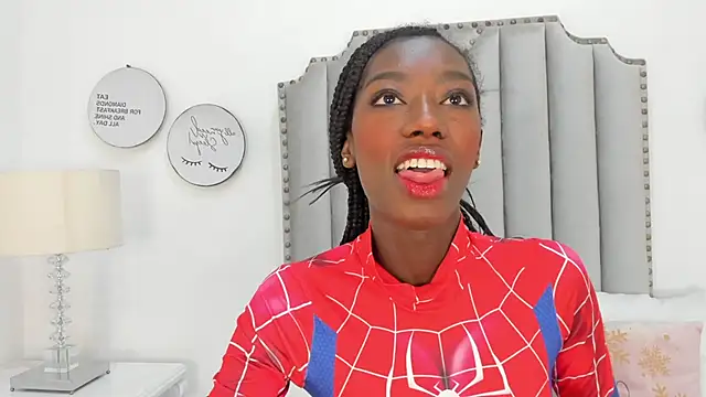 Snapshot of SamantaMarquez chatting on 29, 11, 2025 SamantaMarquez online show from 29, 11, 2025