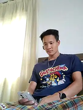 Snapshot of Dannyhobb chatting on 9, 6, 2026 Dannyhobb online show from 9, 6, 2026