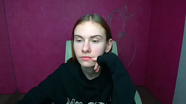 Fiona Night online show from 10, 3, 2025