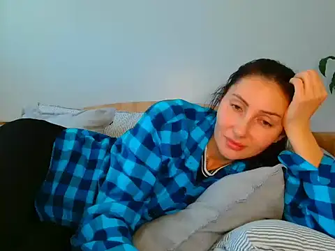 Irina9793 online show from 4, 5, 2026