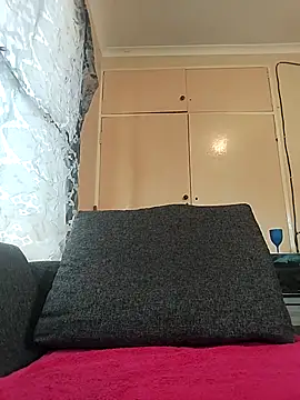 JuicyMilkyTizzy online show from 13, 9, 2025