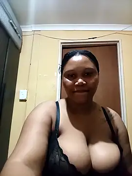 JuicyMilkyTizzy online show from 2, 4, 2026