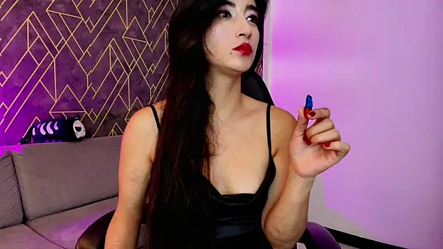 Snapshot of Tahara_Romanov chatting on 13, 5, 2026 Tahara Romanov online show from 13, 5, 2026