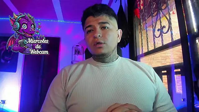 Strip Classes Col online show from 5, 11, 2025