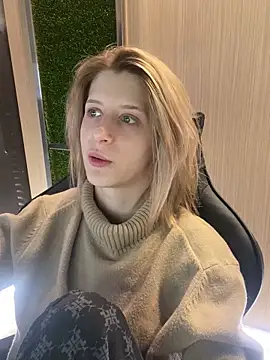 amorearte m online show from 12, 3, 2025