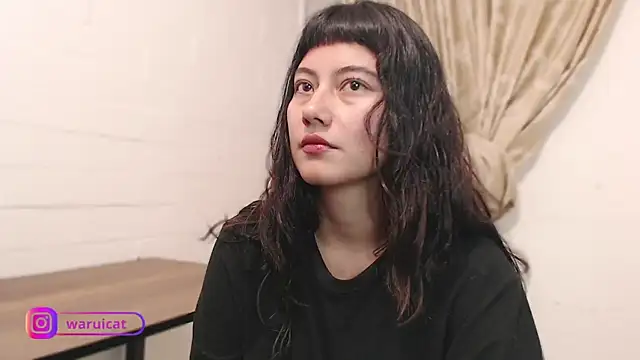 Snapshot of Laury_uri chatting on 12, 2, 2026 Laury uri online show from 12, 2, 2026