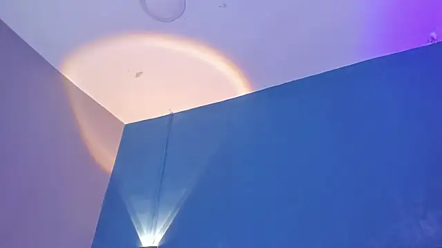 DANESKA HILLER online show from 13, 1, 2026