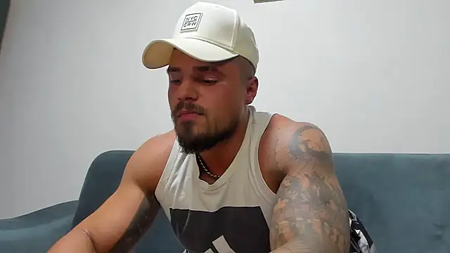 Tiberius hunk online show from 22, 3, 2025