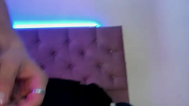 Andrew Wolff online show from 2, 3, 2025