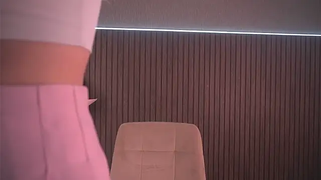 christie luv online show from 26, 9, 2025