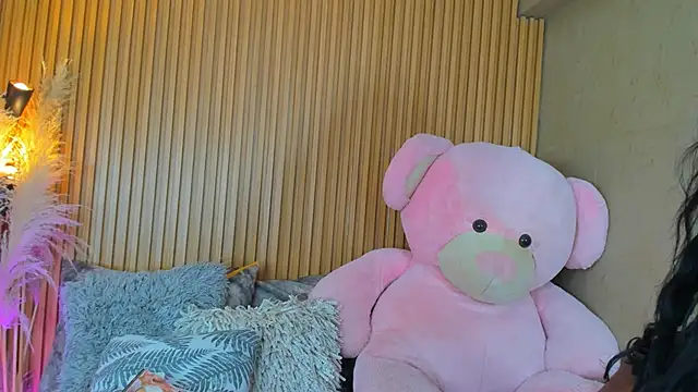 AlexiaAbbey online show from 14, 4, 2026