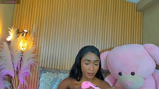 AlexiaAbbey online show from 16, 4, 2026