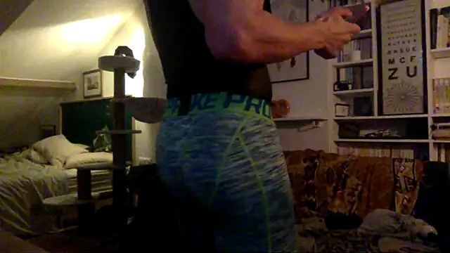 Snapshot of Bubba7519 chatting on 2, 3, 2025 Bubba7519 online show from 2, 3, 2025