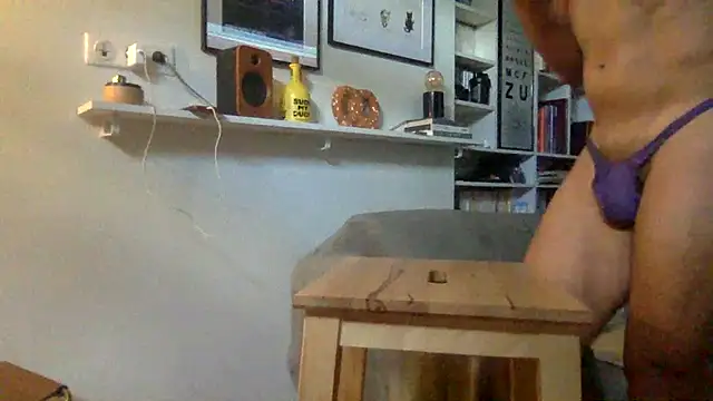 Snapshot of Bubba7519 chatting on 15, 9, 2025 Bubba7519 online show from 15, 9, 2025