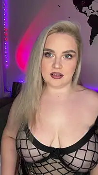 April Vancee online show from 25, 9, 2025